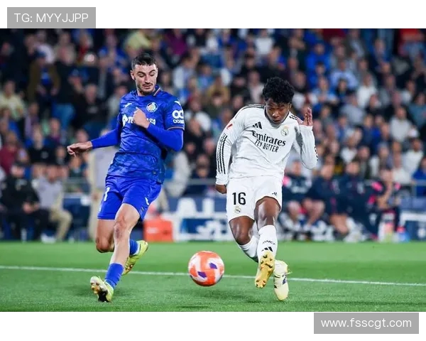 西甲注册风暴：巴萨僵局未解，塞维利亚 9 将成定时炸弹